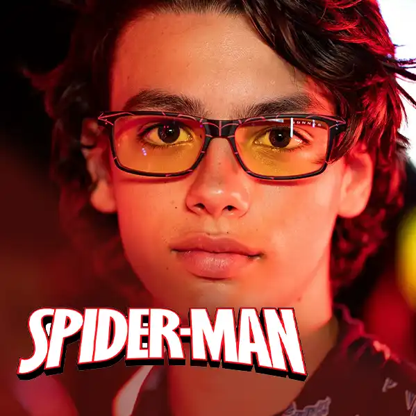 photo d'une paire de lunette Gunnar spiderman portée par un enfant
